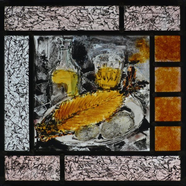 l' esprit du hareng, (calva, pommes de terres et  safate), vitrail (stained glass) de Bosselin peintre verrier à Fécamp, Normandie, pays de caux, côte d' Albatre